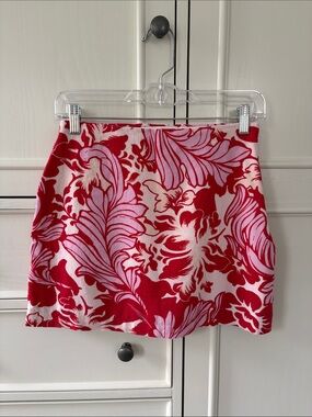 Abercrombie & Fitch Red and Pink Floral Print Mini Skort